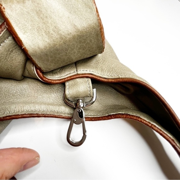 Moo Moo Designs | Crocodile & Leather Handbag - Picture 3 of 8